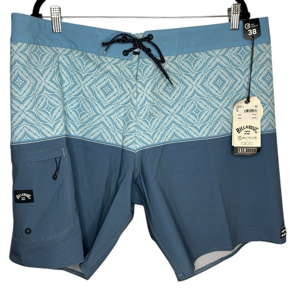 NWT Men’s Billabong Performance Board-shorts Mid Length Size 38